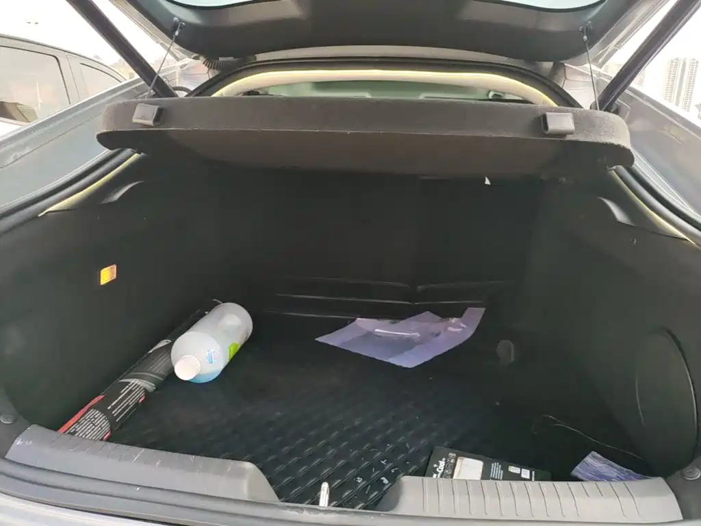 Changan UNI-V Smart Electric Idd 2023 — фото 19