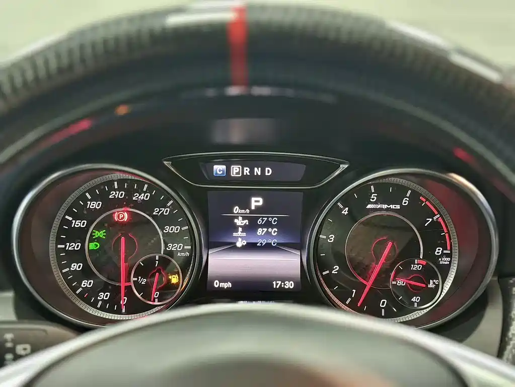 Mercedes-Benz A-Class AMG 2018 — фото 19