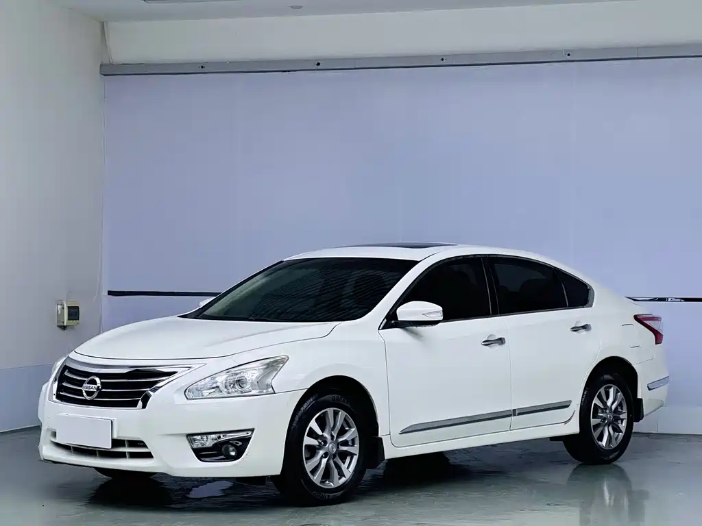 Nissan Teana 2015 — фото 1