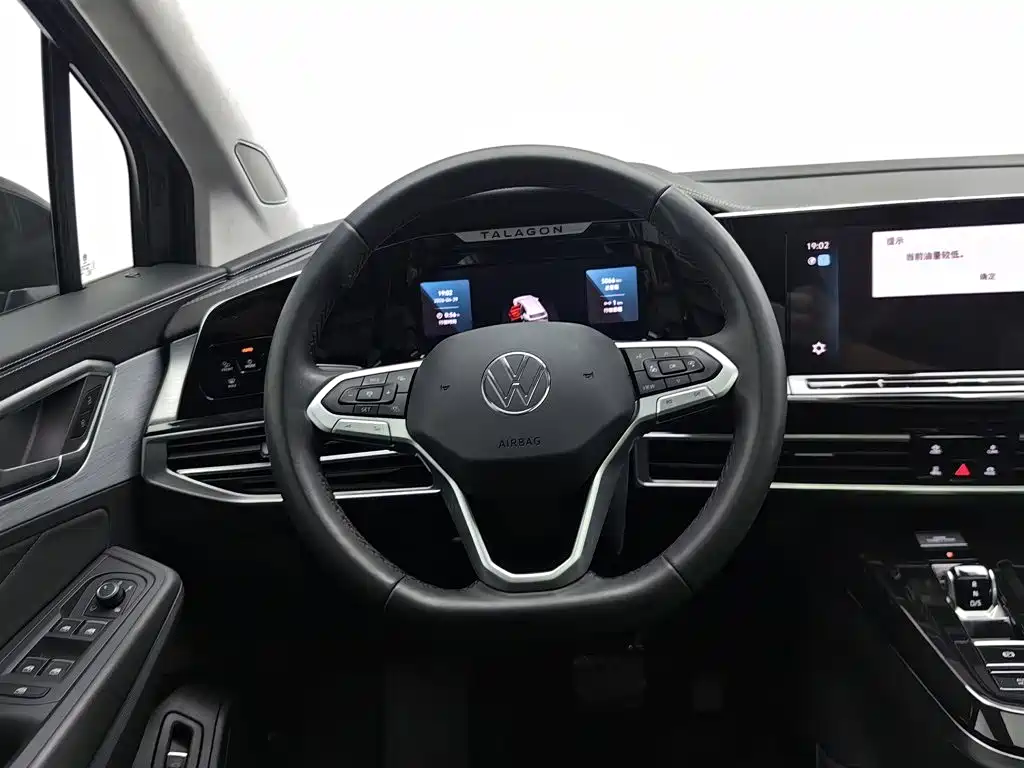 Volkswagen Talagon 2025 — фото 11