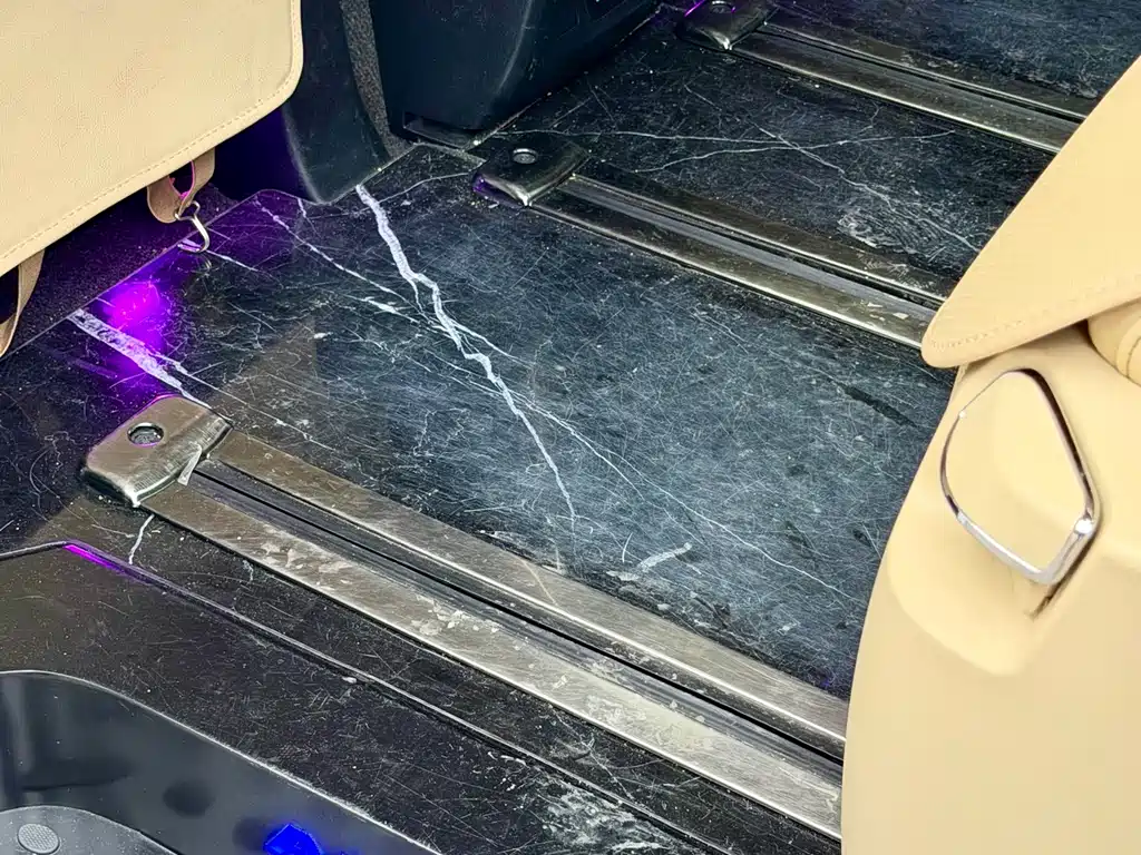 Toyota Alphard 2016 — фото 10