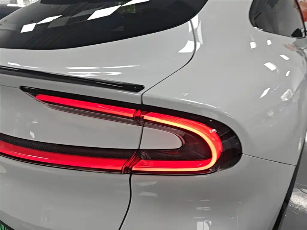 Xiaomi YU7 2025 — фото 7