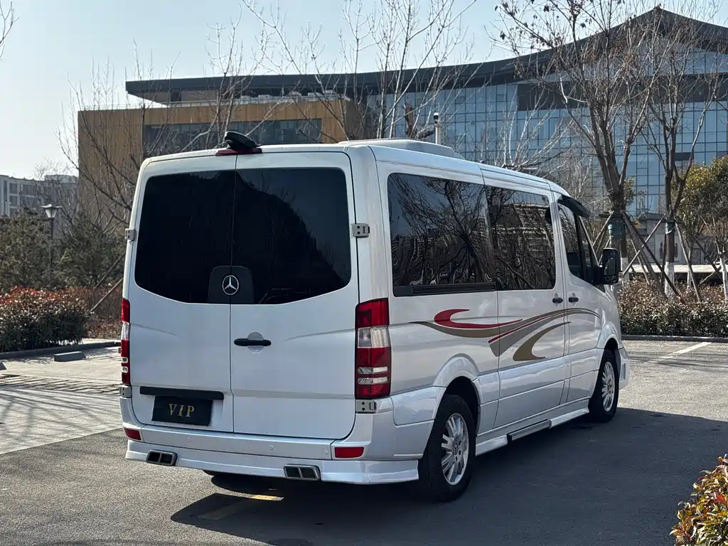 Mercedes-Benz Sprinter 2018 — фото 20
