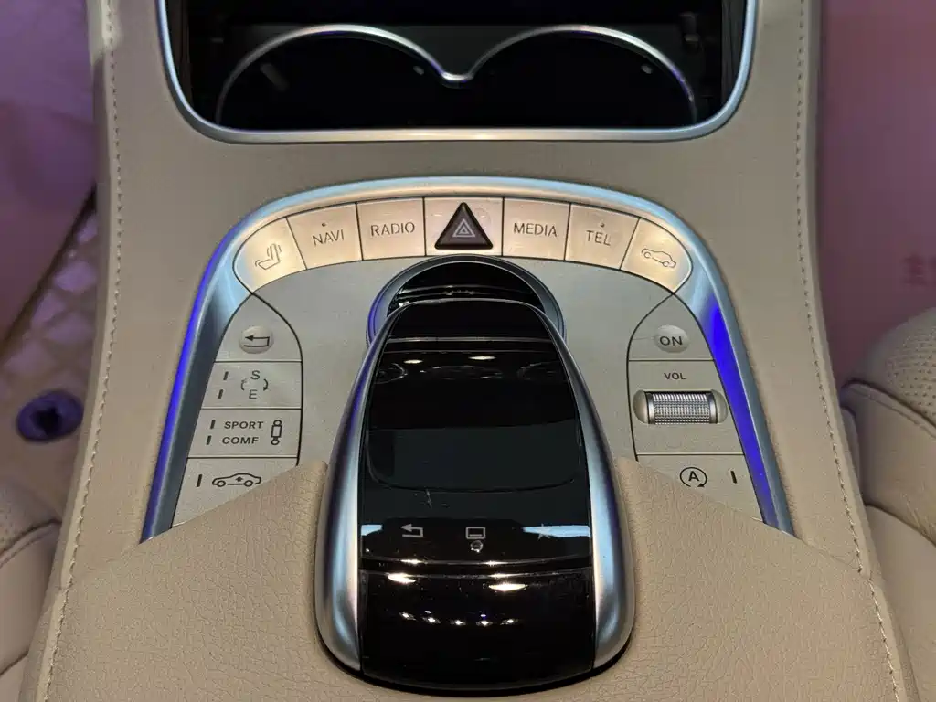 Mercedes-Benz Maybach S-Class 2015 — фото 17