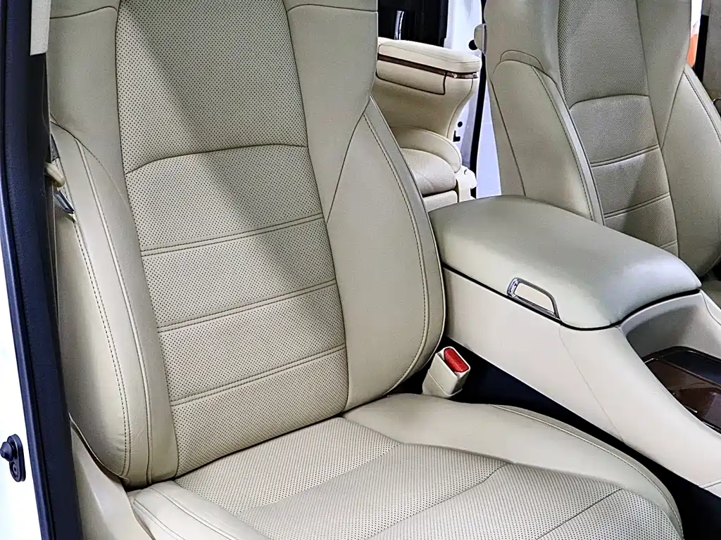 Toyota Alphard 2016 — фото 16