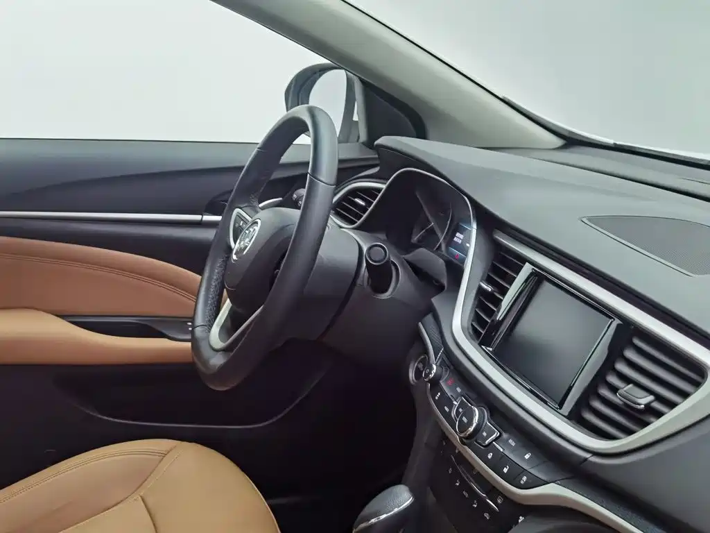 Buick Excelle GT 2018 — фото 22
