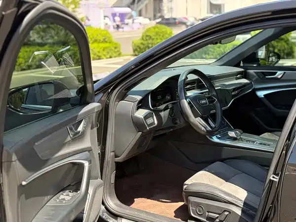 Audi A6L 2021