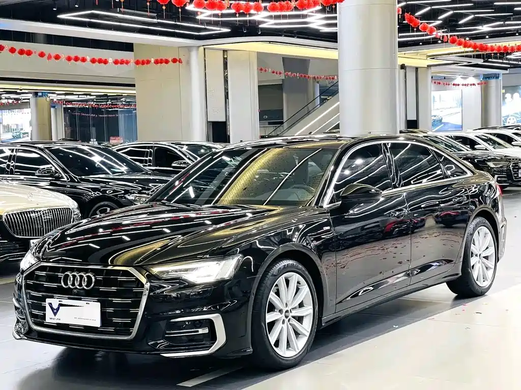 Audi A6L 2023 — фото 1