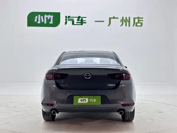 Mazda 3 Axela 2023