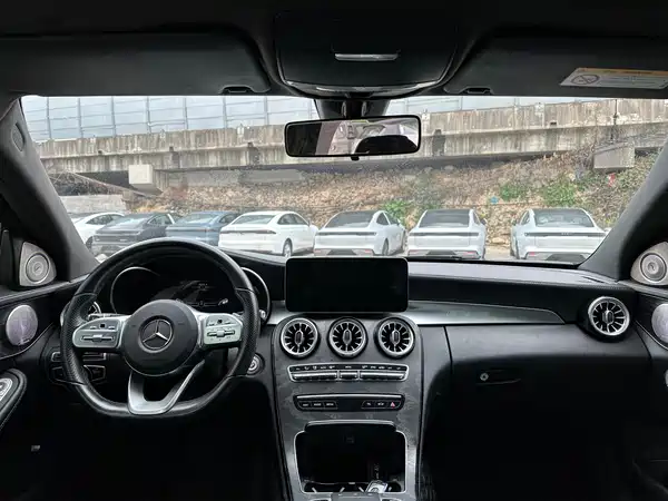 Mercedes-Benz C-Class 2021