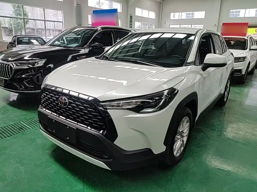 Toyota Corolla Cross 2025 — фото 2