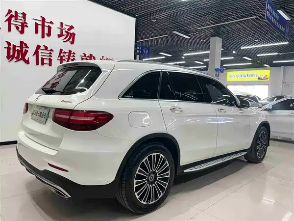 Mercedes-Benz GLC 2019