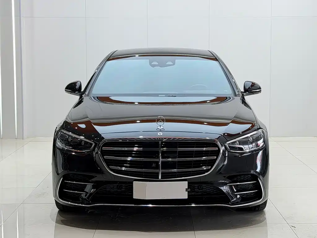 Mercedes-Benz S-Class 2022 — фото 1