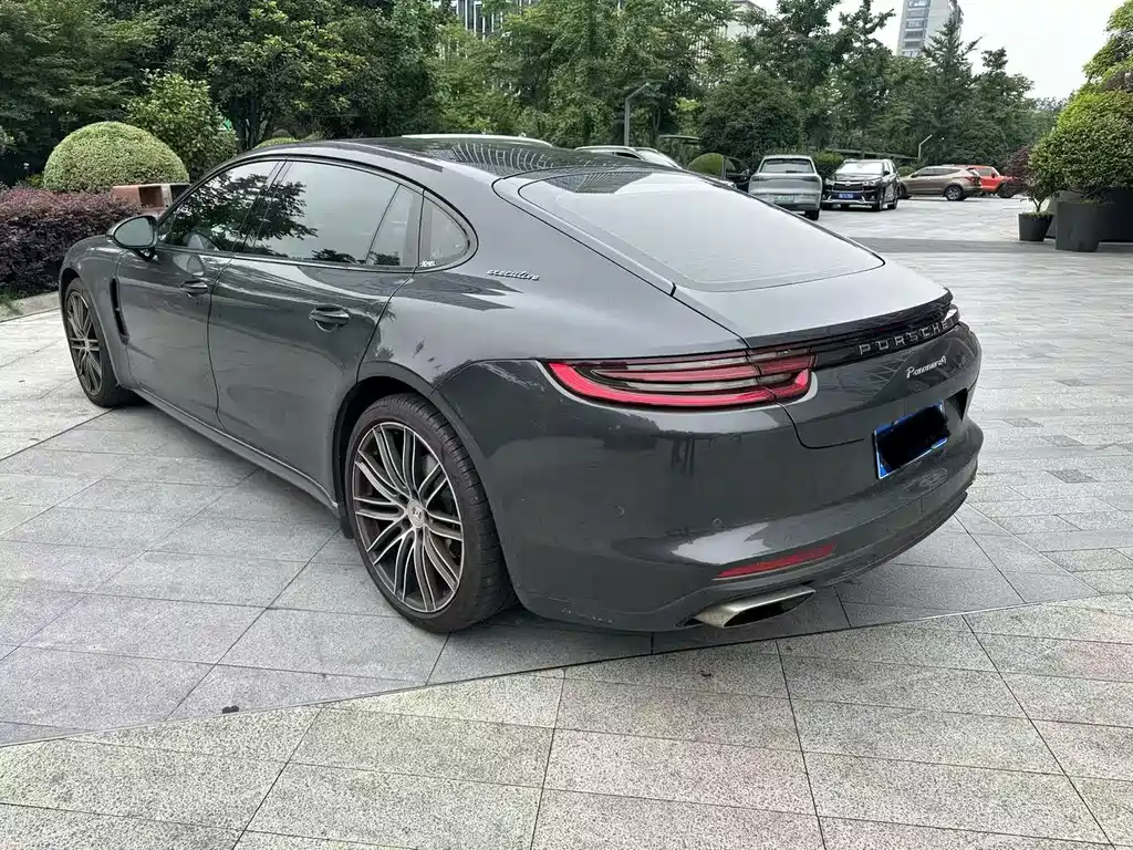 Porsche Panamera 2021 — фото 4
