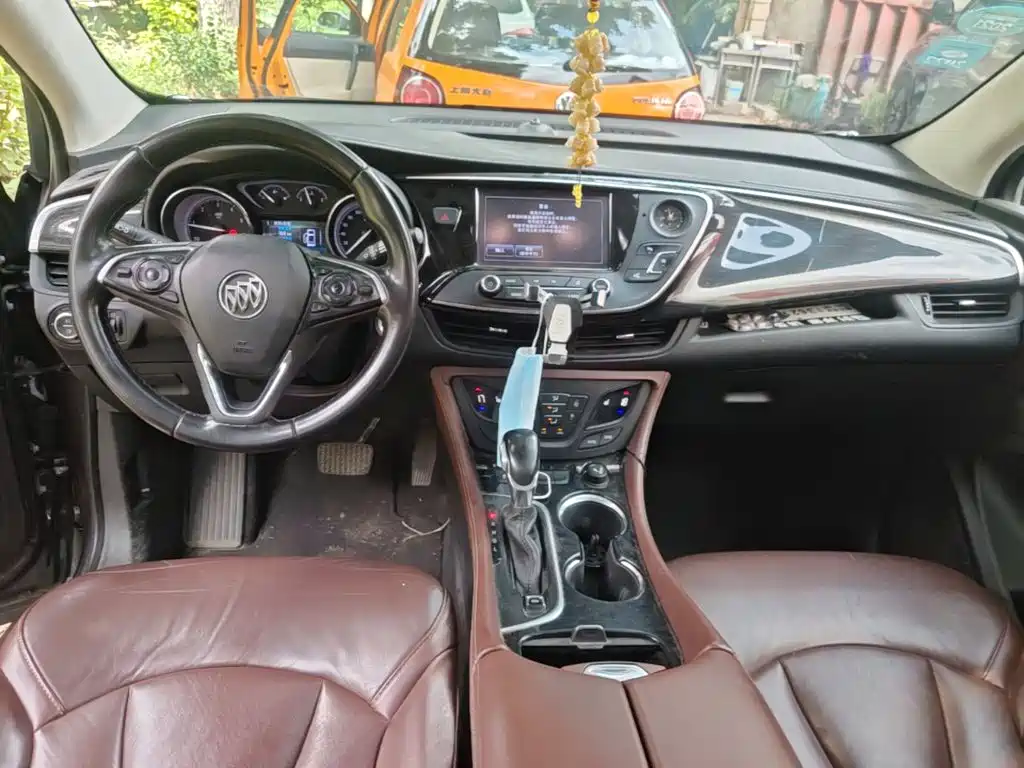 Buick Envision Plus 2018 — фото 10