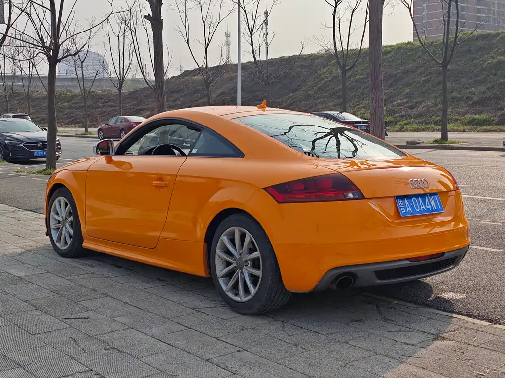 Audi TT 2015 — фото 9