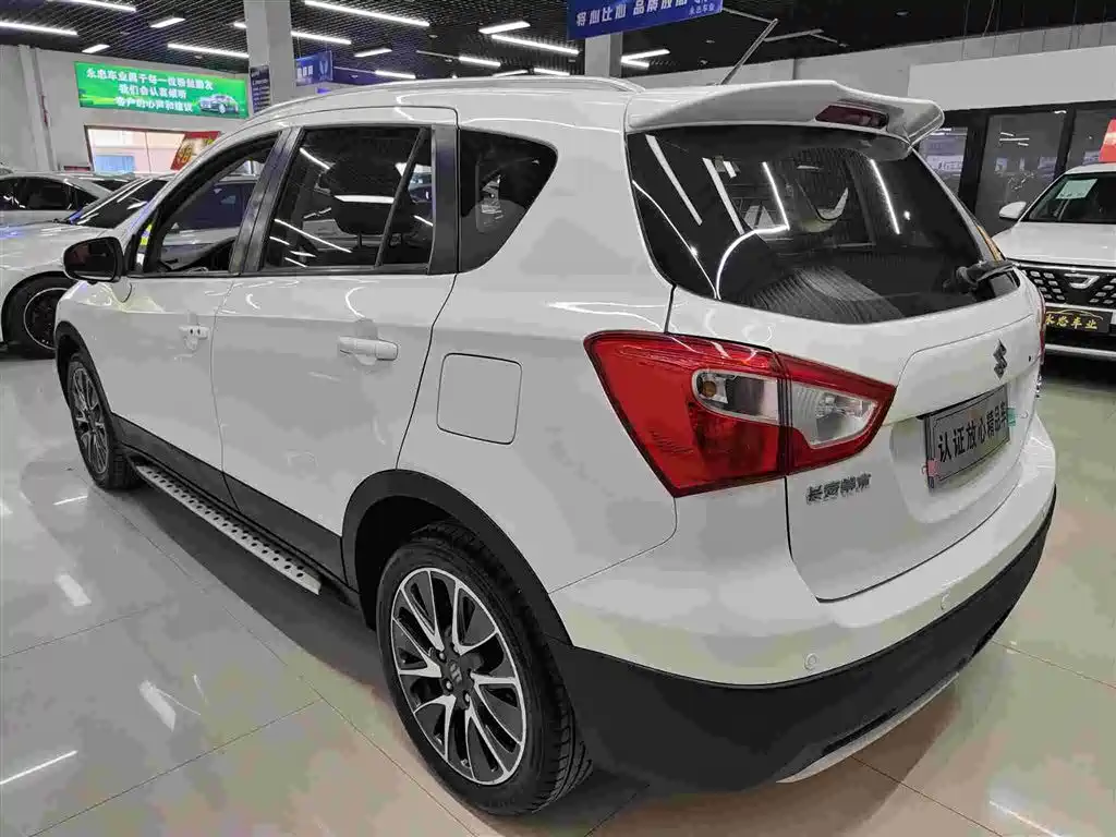 Suzuki S-Cross 2016 — фото 6