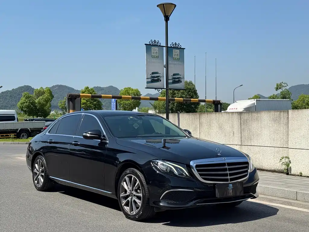 Mercedes-Benz E-Class 2020 — фото 3