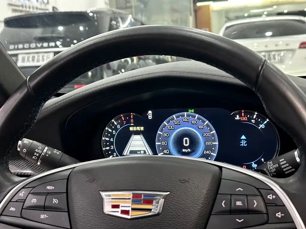 Cadillac CT6 2016 — фото 9