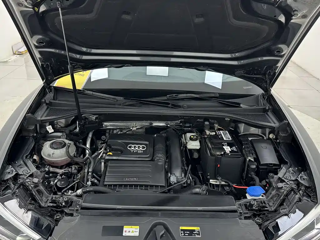 Audi Q3 2023 — фото 18