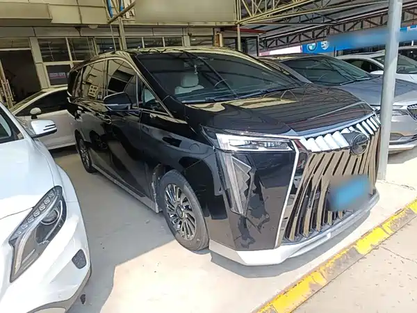 GAC Trumpchi M8 2023