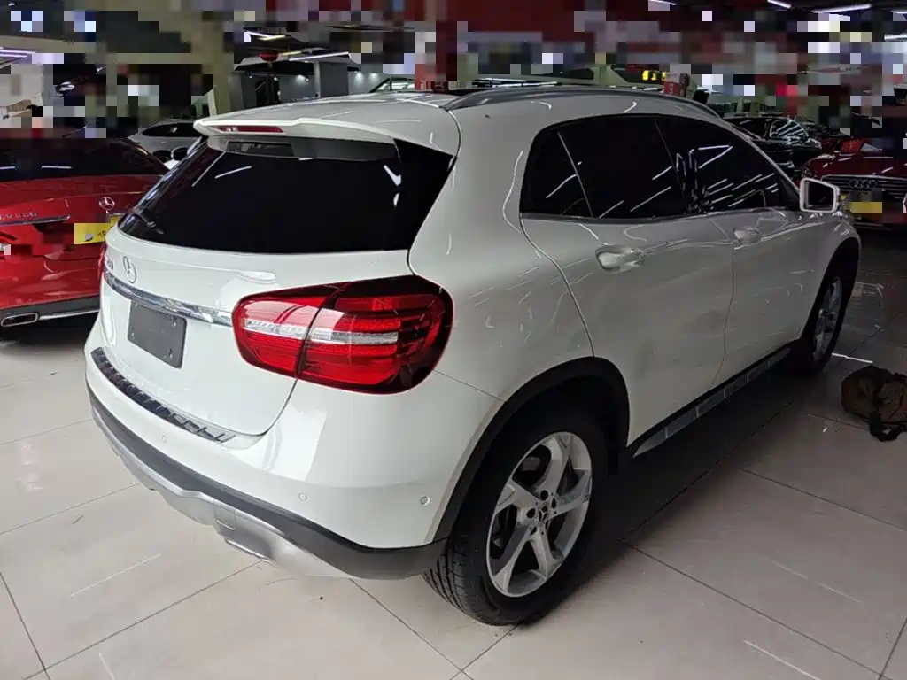 Mercedes-Benz GLA 2019 — фото 7