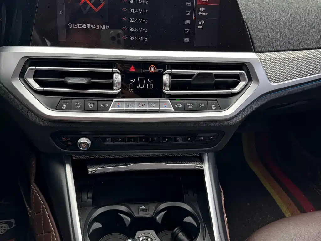 BMW 3 Series 2020 — фото 10