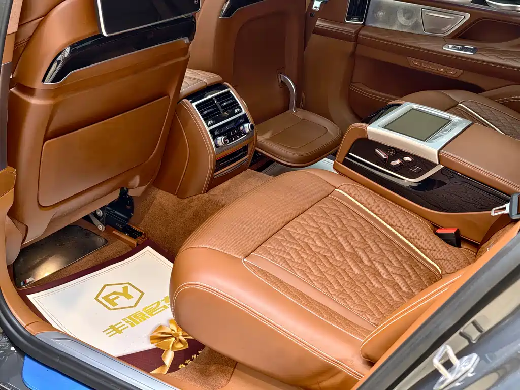 BMW 7 Series 2022 — фото 11