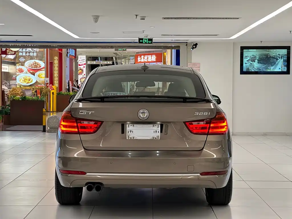 BMW 3 Series GT 2015 — фото 6