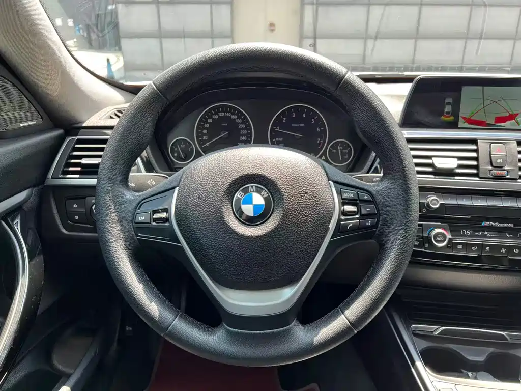 BMW 3 Series GT 2019 — фото 16