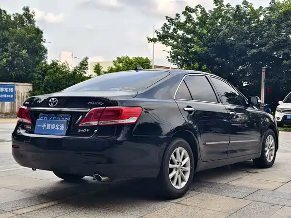 Toyota Camry 2010