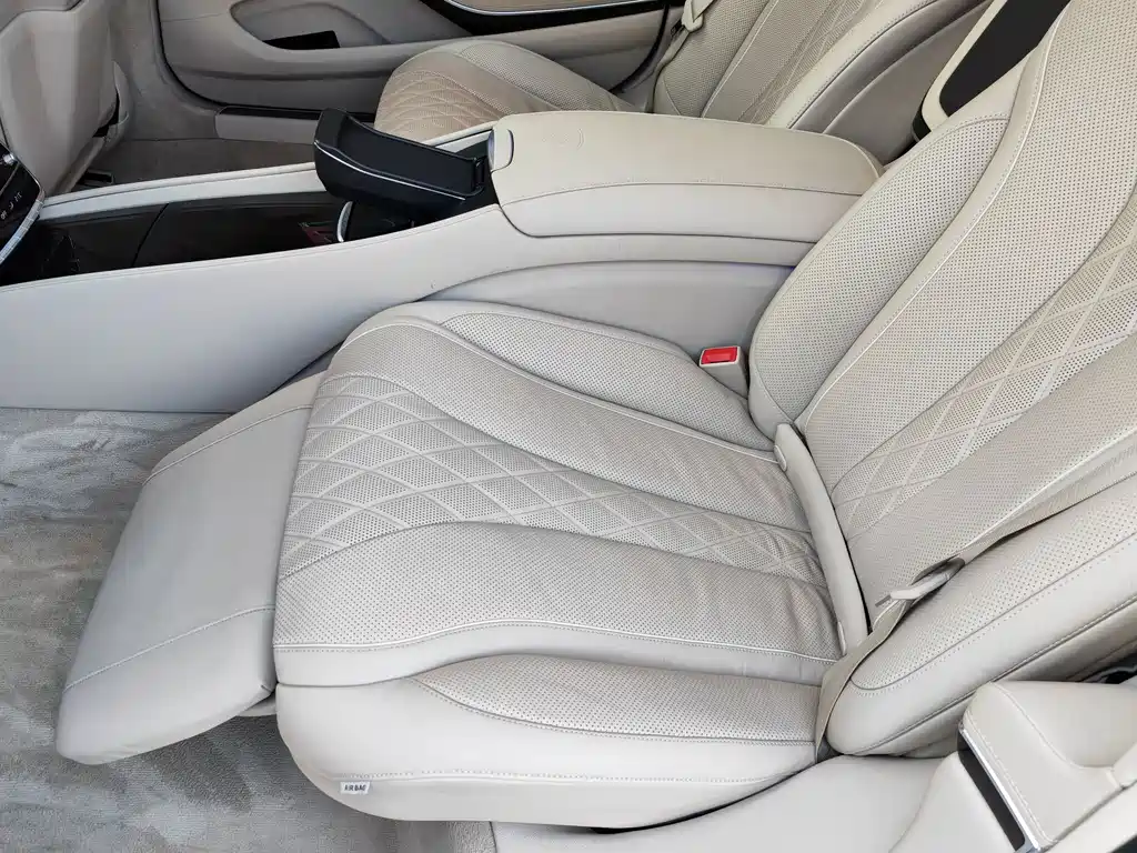 Mercedes-Benz Maybach S-Class 2019 — фото 10