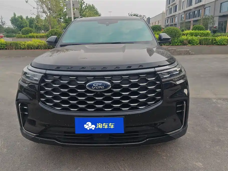 Ford Explorer 2023 — фото 2