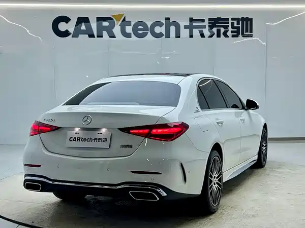 Mercedes-Benz C-Class 2025