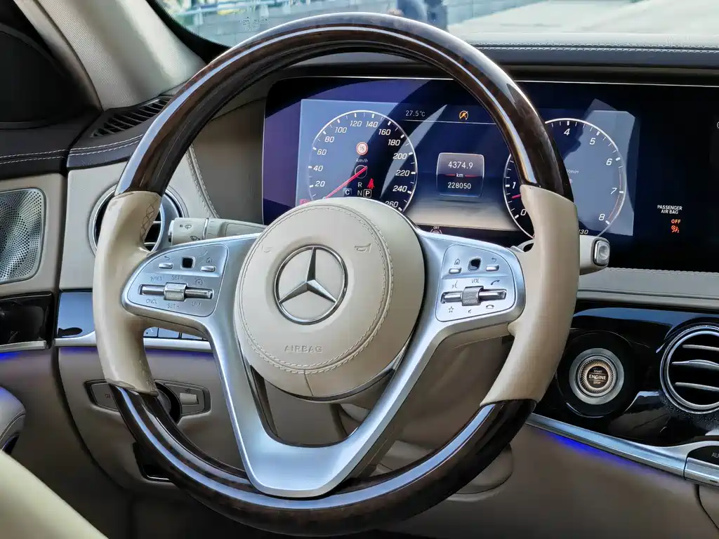 Mercedes-Benz Maybach S-Class 2019 — фото 15