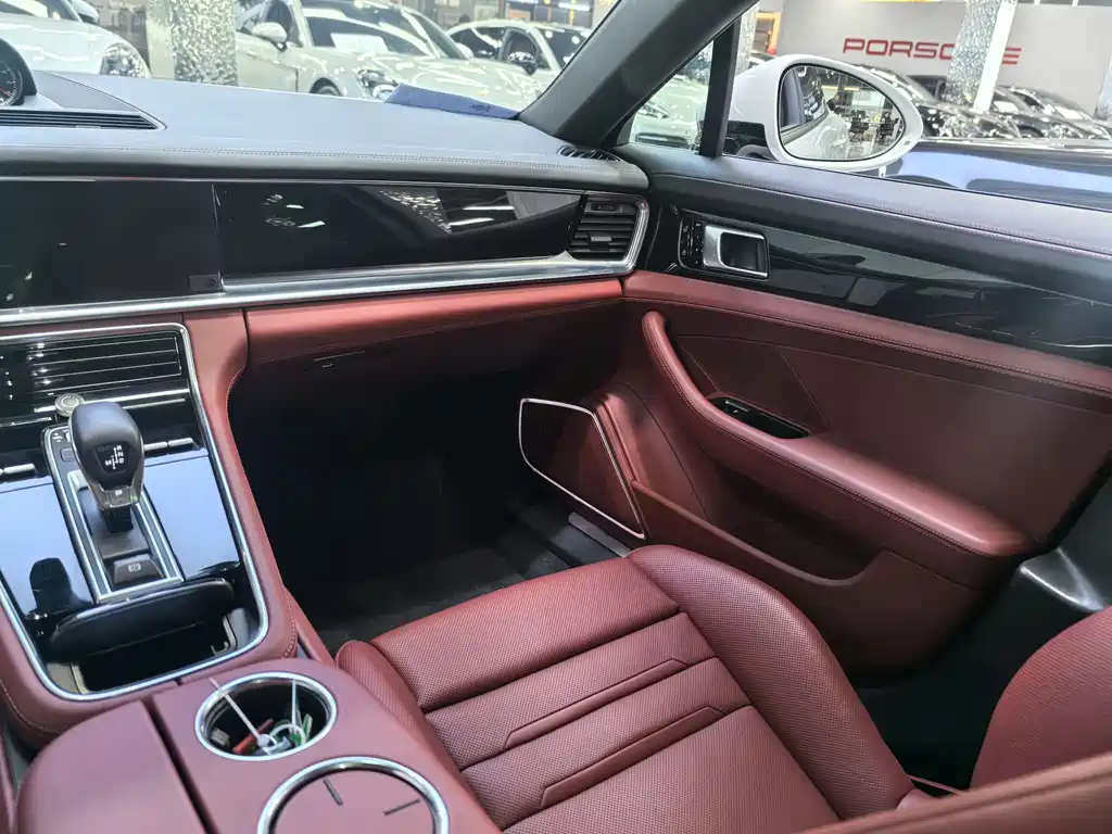 Porsche Panamera 2021 — фото 15