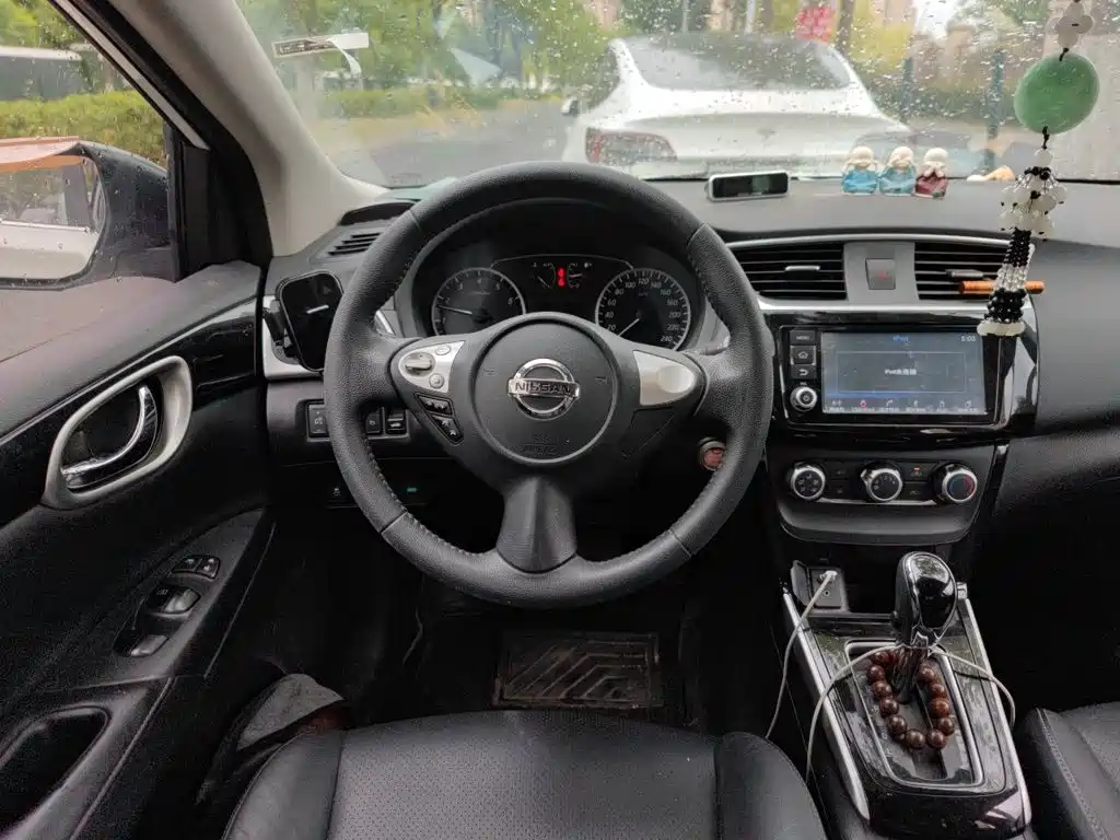 Nissan Sylphy 2018 — фото 11