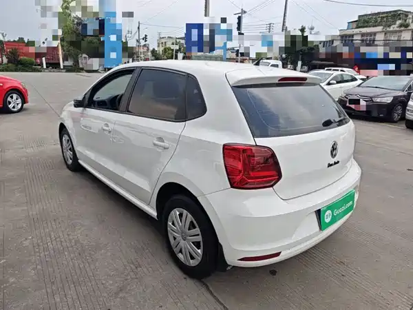 Volkswagen Polo 2016