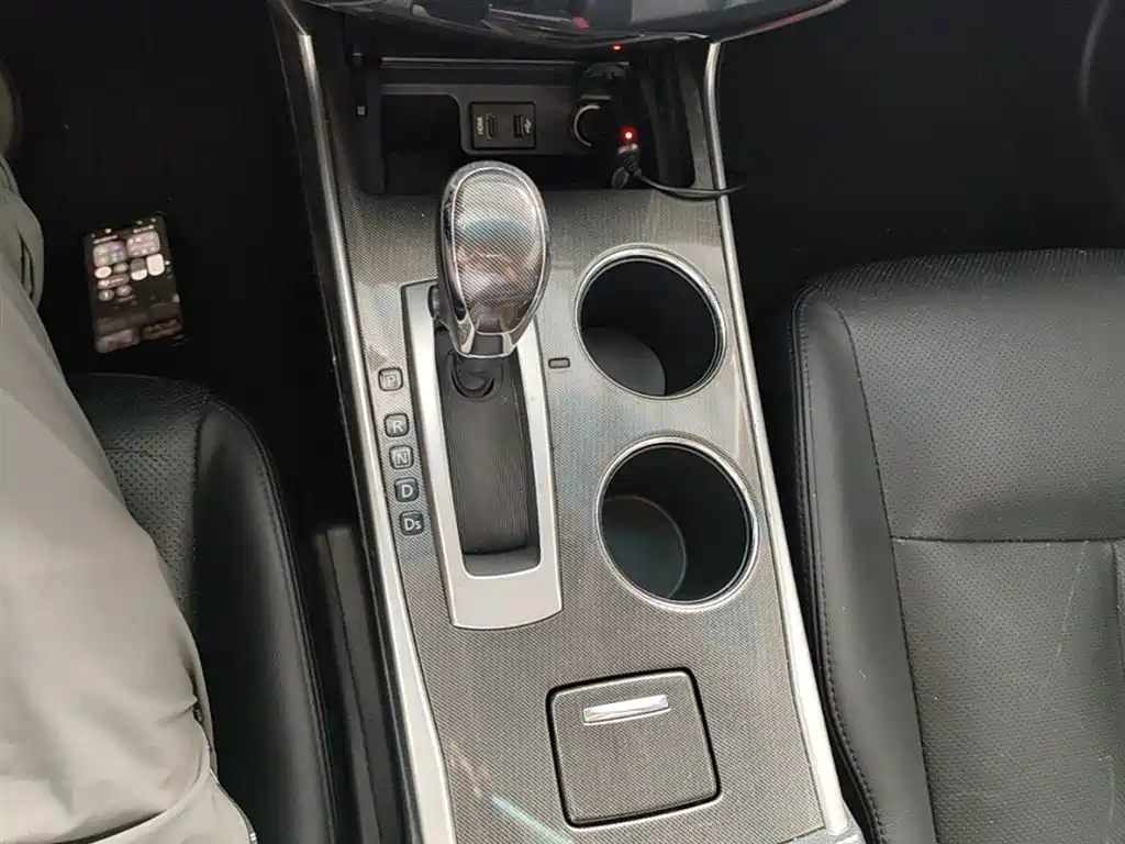 Nissan Teana 2015 — фото 14