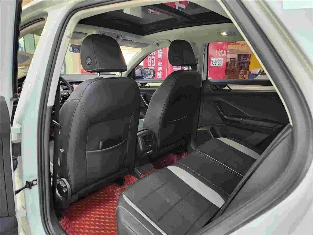 Volkswagen T-Roc 2020