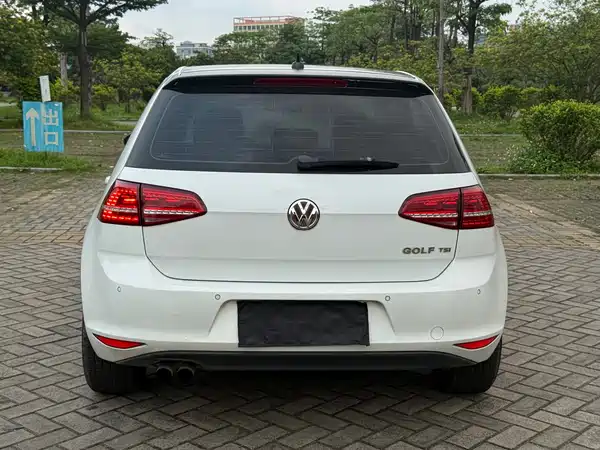 Volkswagen Golf 2015