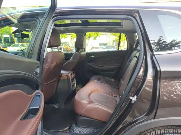 Buick Envision Plus 2021
