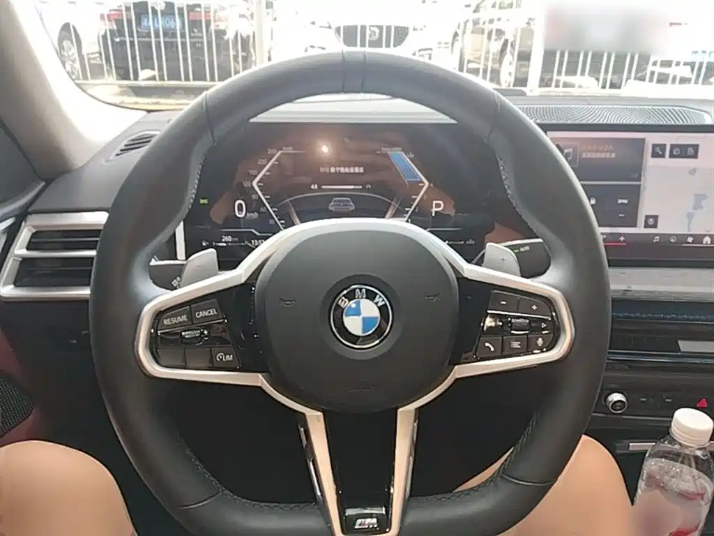 BMW 4 Series 2025 — фото 11