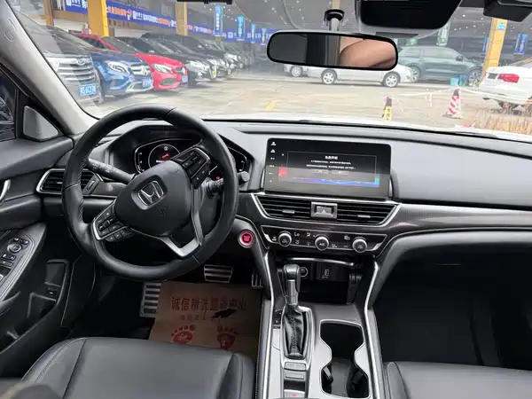 Honda Accord 2022