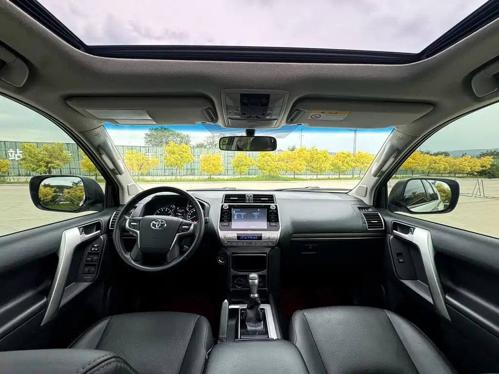 Toyota Prado 2019 — фото 17