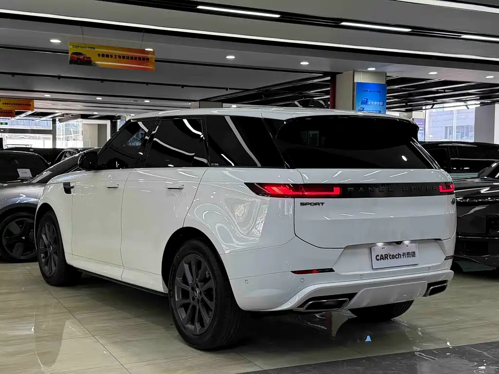 Land Rover Range Rover Sport 2024 — фото 6