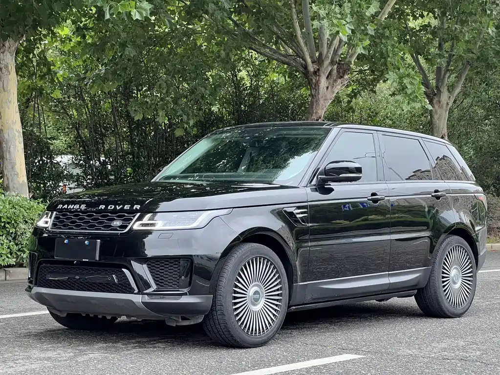 Land Rover Sport 2020