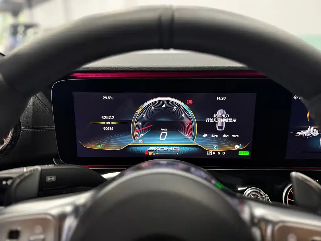 Mercedes-Benz AMG GT 2020 — фото 17
