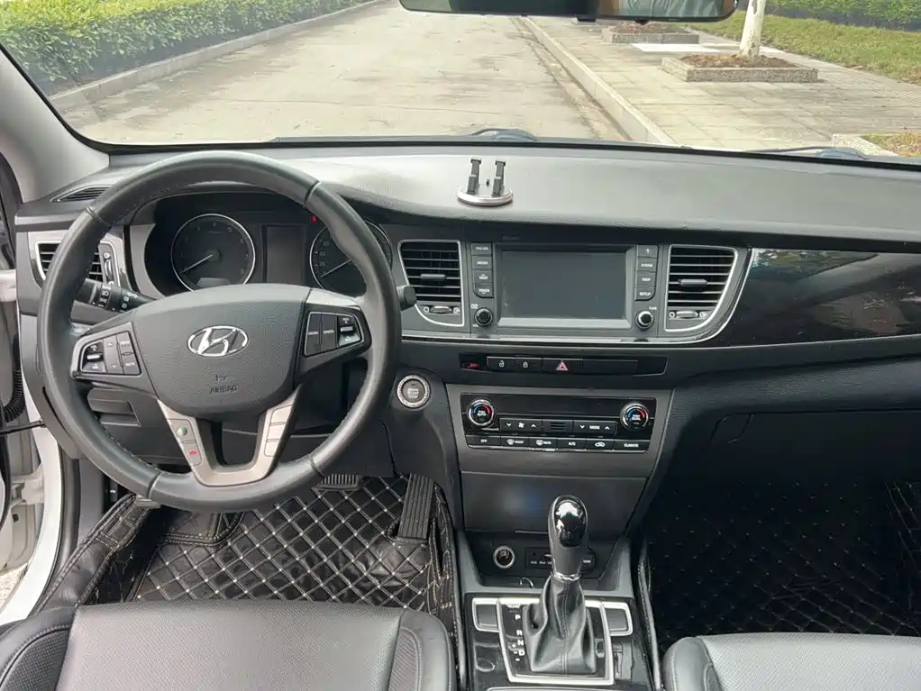 Hyundai Mistra 2017 — фото 16