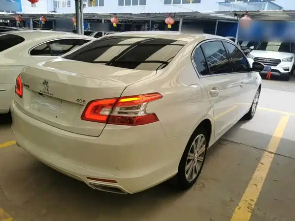 Peugeot 408 2017